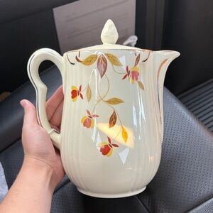 Hall’s Superior Floral Autumn Leaf Pitcher Jewel Homemakers Kitchenware Jug
